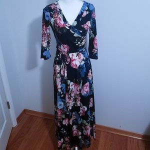 Floral Maxi Dress 💐